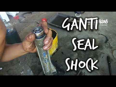 VIDEO : cara ganti seal shock depan motor honda supra, suprax 125, grand - memang dalam menganti seal shock terkadang amat lah sulit untuk melepasnya dan kadang bisa terjadi pecah pada tabung ...