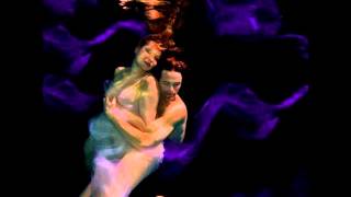 Watch Cassandra Wilson It Would Be So Easy video