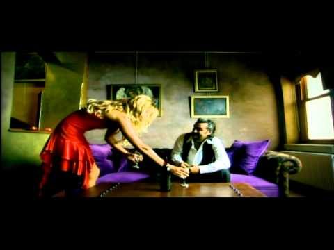 Alpay - Bu Ne Sevgi Ah Alpay - Bu Ne Sevgi Ah klip izle