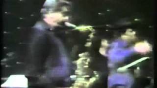 Watch Tom Waits Old Boyfriends video