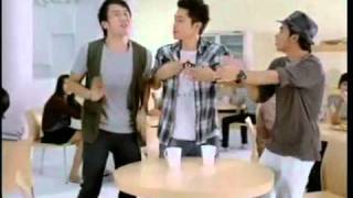 Iklan Kopi ABC Mocca Makin Mantap - Sherina, Drake, Evan & Jay Nongkrong Di Warung Kopi