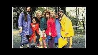 A 'Baby-Sitters Club' TV Show Is Happening & '90s Kids Will Want ALL The Details
