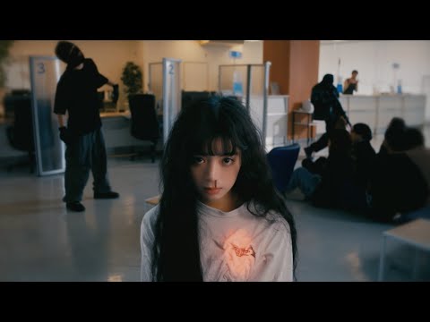ELAIZA -&quot;たましい&quot; (offical video） (07月11日 12:45 / 9 users)