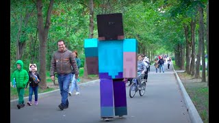 Steve Minecraft In Real Life Costume From Cardboard People React To Steve