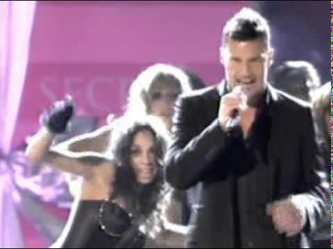 VIDEO DE DROP IT ON ME DE RICKY MARTIN video de drop it on me de ricky martin: