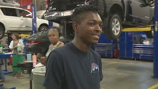 Teen Who Went Viral For Working Drive-Thru In Graduation Robe Gets Dream Opportunity