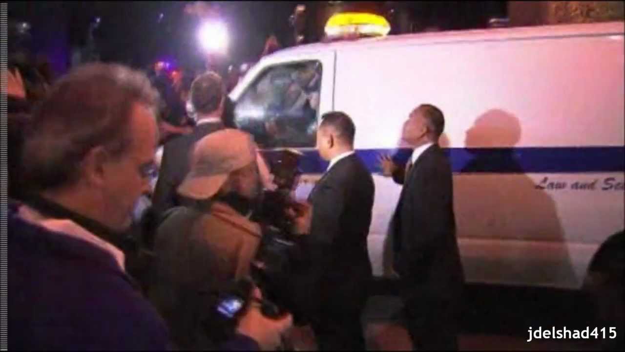 Whitney Houston Dead Body Being Taken Away By LA Coroner - YouTube Whitney Houston Dead Body Being Taken Away By LA Coroner - YouTube
