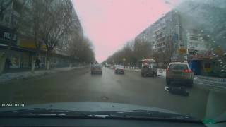 Видео Драка на ул.Елецкая , г.Волгоград , 15.01.2017 от Viva Revolution, Елецкая улица, Волгоград, Россия