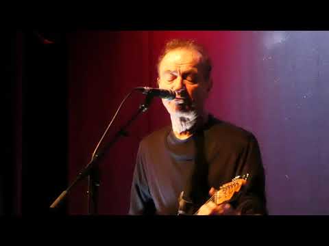 Hugh Cornwell - Monster - Live at The Met, Bury 17.11.19