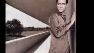 Watch Paul Van Dyk Homage video