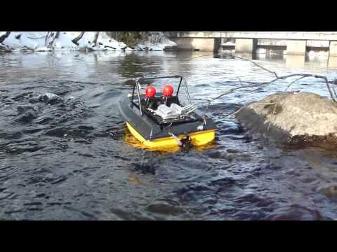 RC TRAIL TRAIL STOMPER & JET BOAT A LOT OF FUN