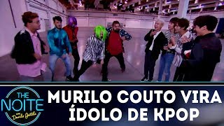 Murilo Couto vira ídolo de kpop | The Noite (16/11/18)