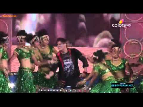 Vivek Oberoi Dance Performance On Ganpat !! Umang Awads (2012...