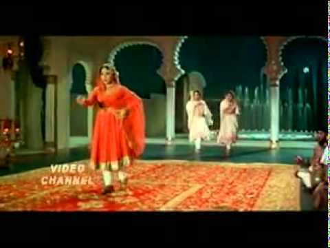 Chalte chalte yunhi koi mil gaya sare raah chalte Pakeezah