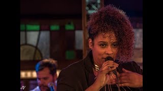 Dina Medina singing 'Bo Seiva' at the Jazz Distillery Festival te Schiedam