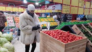 4K Granate Styling, Walking Public,Shopping Products, , , Fur Coat, Thigh High Boots