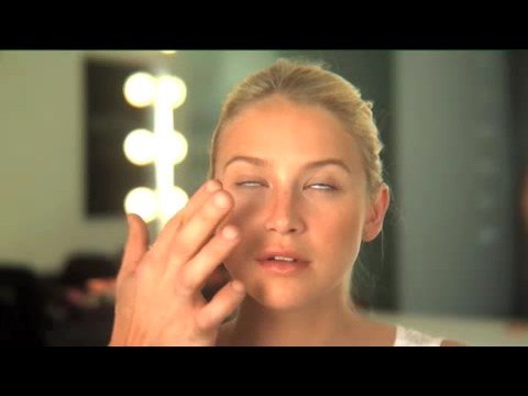 Smashbox Makeup on Smashbox Cosmetics Photo Finish Luminizing Primer Worldnews Com