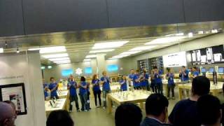 Iphone 4 Opening Ceremony In Newcastle Upon Tyne Eldon Square 1