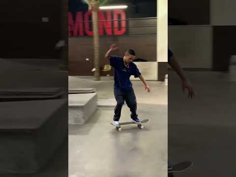 Yosef Ratleff bigspin front tail at the 💎 mine park.