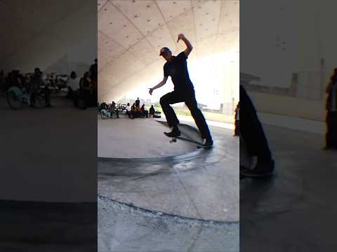 Madars Apse Noseslide to Boardslide!