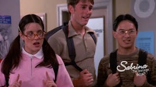 Libby Becomes Queen Of The Geeks. Sabrina Rallies Her Friends To Take Back Science Club.