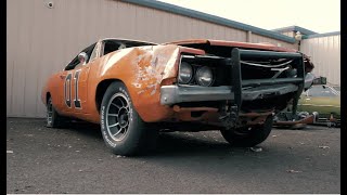 WRECKED GENERAL LEE FROM THE MOVIE: FREEWAY JUMP CAR