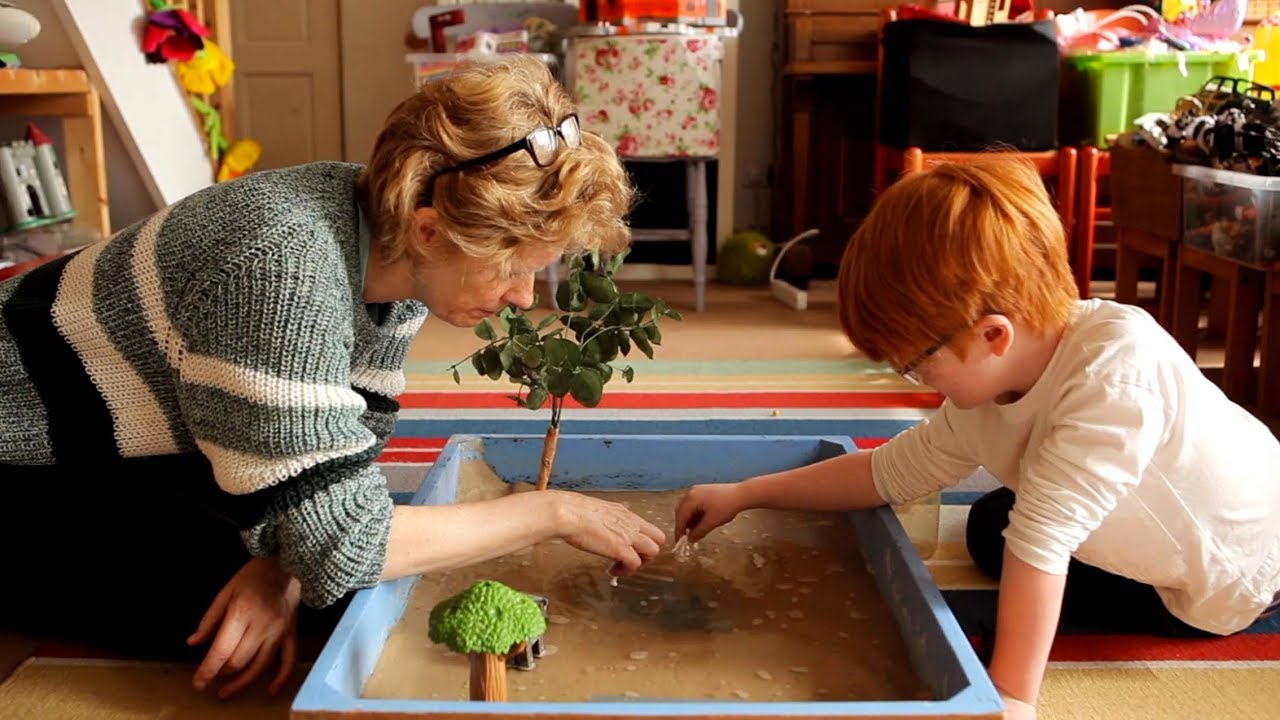 How Play Therapy Can Help Your Child