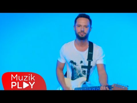 Özgün - Öpücem (Official Video) Özgün - Öpücem (Official Video) klip izle
