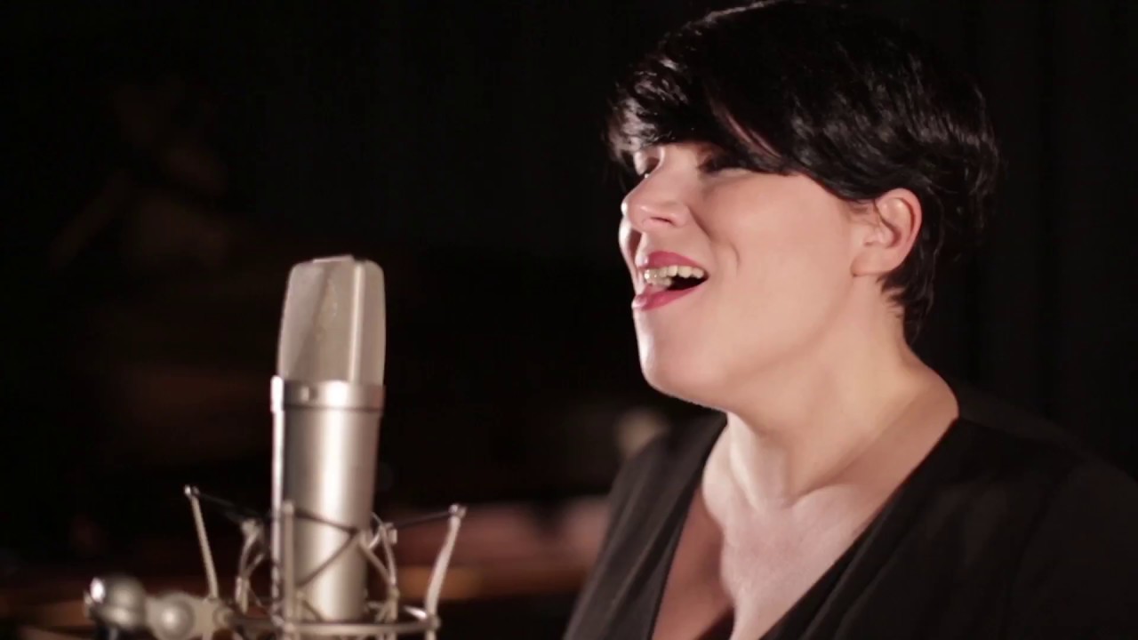 CANTAR AL DESAMOR