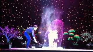Fan Yang Bubble show in Vietnam - 4 children in a big bubble