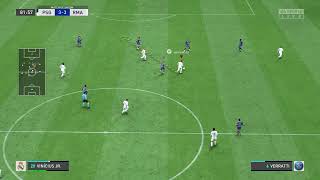 Aribi Oussema En Train De Jouer À Fifa 22