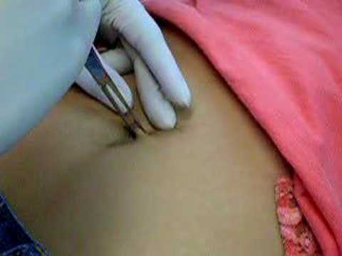 Ashleys Belly Button Piercing! Jun 7, 2006 10:06 PM