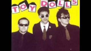 Watch Toy Dolls Poltergeist In The Pantry video