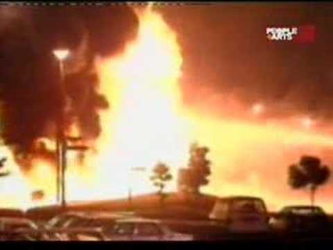 SUPER HÉROES REALES IRRUMPEN Y SALVAN A NIÑA DE INCENDIO ...
