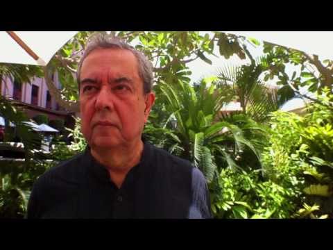 Ashok Khosla in Dubai receives Award