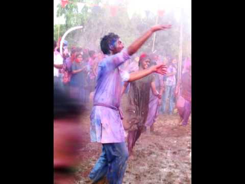 HOLI KHELE RAGHUVEERA