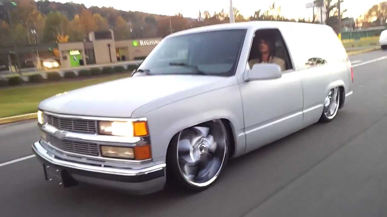 BAGGED BODYDROPPED CHEVY TAHOE - YouTube