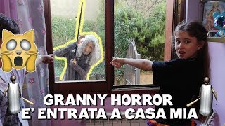 GRANNY HORROR E' ENTRATA A CASA MIA - by Charlotte M.