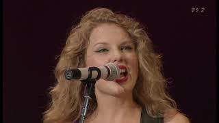 Taylor Swift Live At Summer Sonic Festival 2010