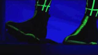 Watch Kraftwerk Titanium video
