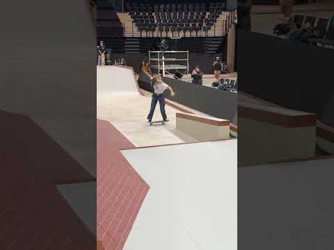 Keet Oldenbeuving and Rayssa Leal at SLS Paris Practice