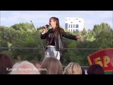 ЦВЕТ НАСТРОЕНИЯ - СИНИЙ!!! на День молодежи в Бресте! Street! Music! Song! ЦВЕТ НАСТРОЕНИЯ - СИНИЙ!!! на День молодежи в Бресте! Street! Music! Song!