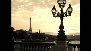 Watch Edith Piaf Entre Saintouen Et Clignancourt video