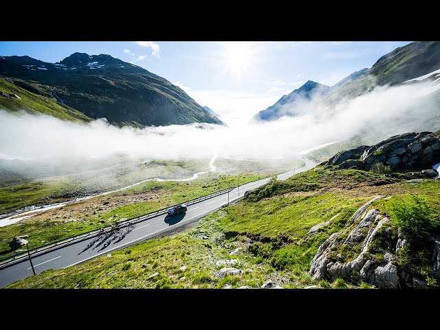 Watch Streckenvideo Engadin Radmarathon on YouTube.