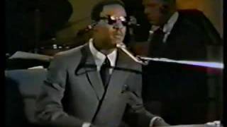 Watch Stevie Wonder ShooBeDooBeDooDaDay video