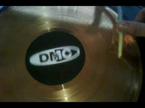 DJ Shiftee :: What's on the DMC Gold Records?