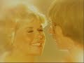 DORIS DAY & John Denver - Sunshine Medley (1975)