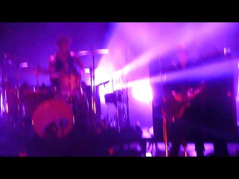 Queens Of The Stone Age - I'm Designer live @ Bill Graham Civic Auditorium, SF - April 17, 2014