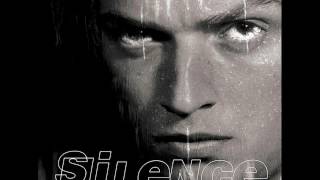 Watch Silence Ps video