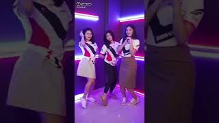 Paphricia Keseruan Di Saat Pargoy Pargoy Main Suit